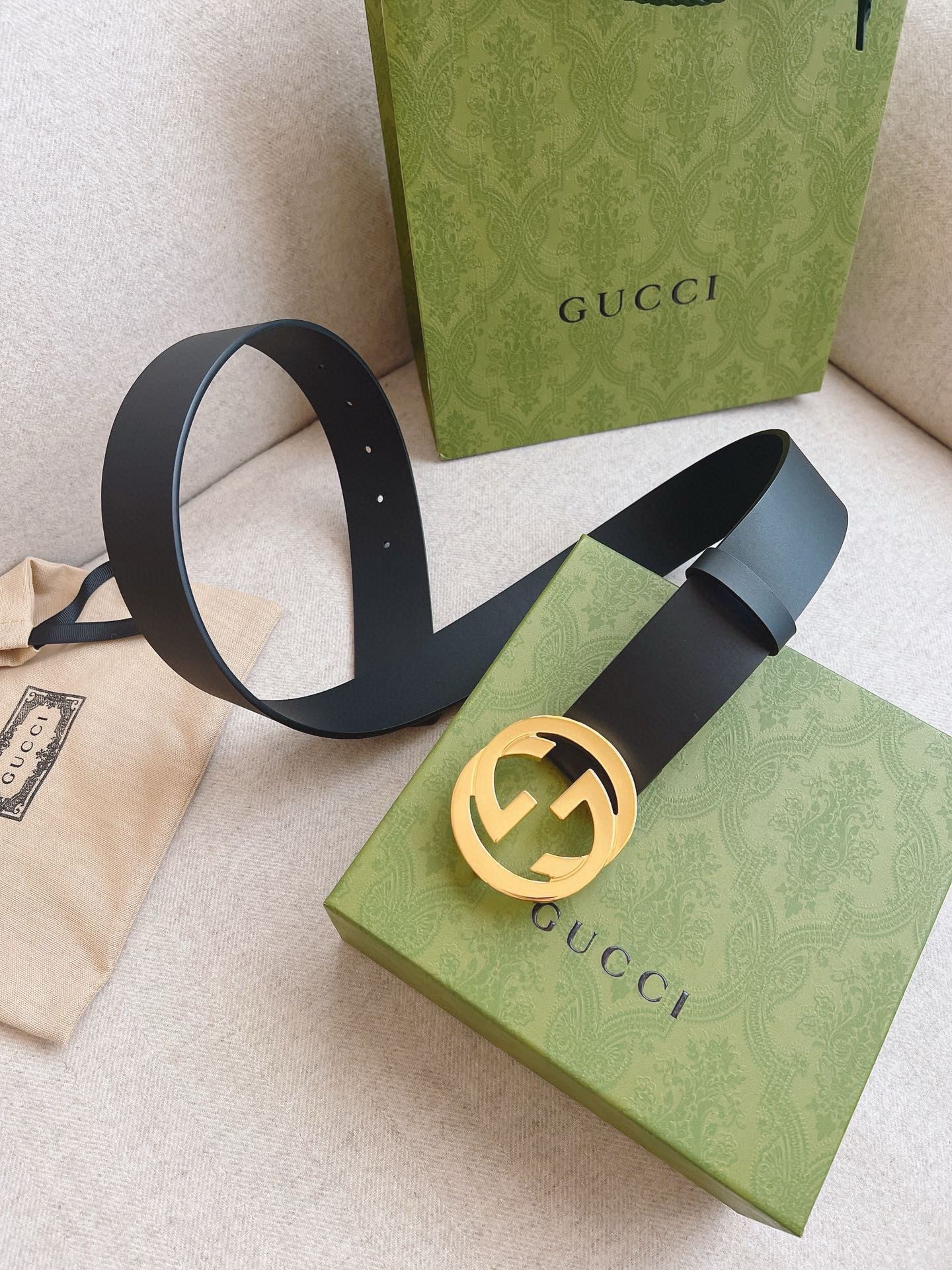 Gucci Interlocking Double G Buckle Leather Belt 4.0cm Width