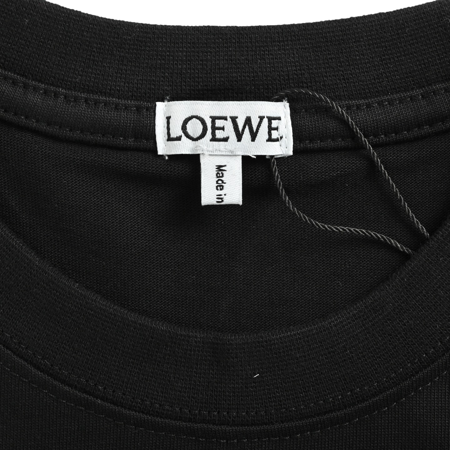 Loewe 25ss short-sleeve shirt with contrasting logo embroidery