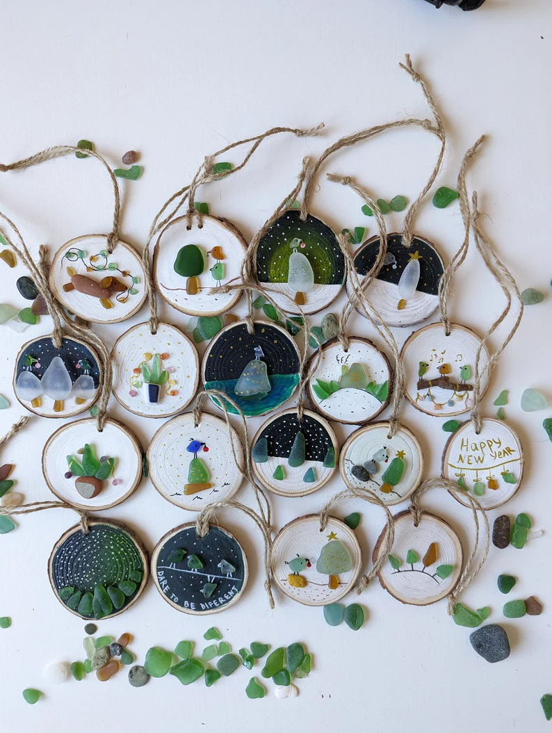 Sea Glass Art Ornament，Unique Christmas Decor