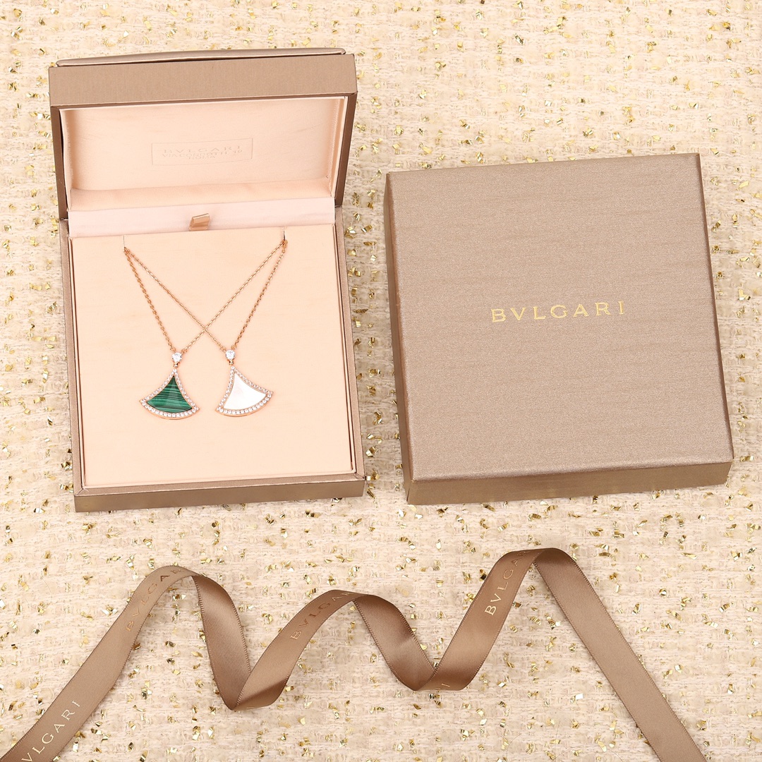 Bulgari Diamond Fan-Shaped Large Necklace