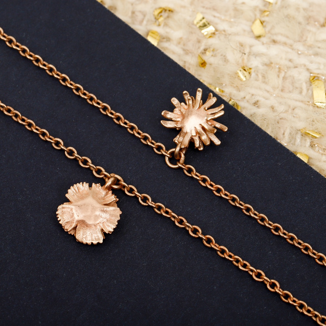 Dior cornflower sunflower peony necklace