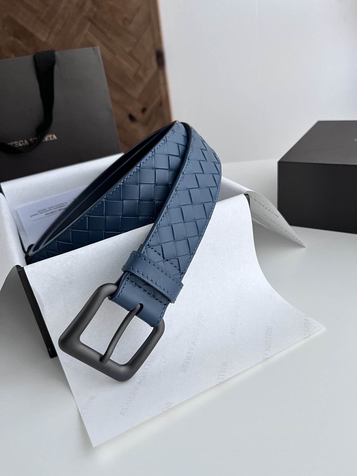 Bottega Veneta intreccio woven cowhide double-sided belt 3.5cm wide