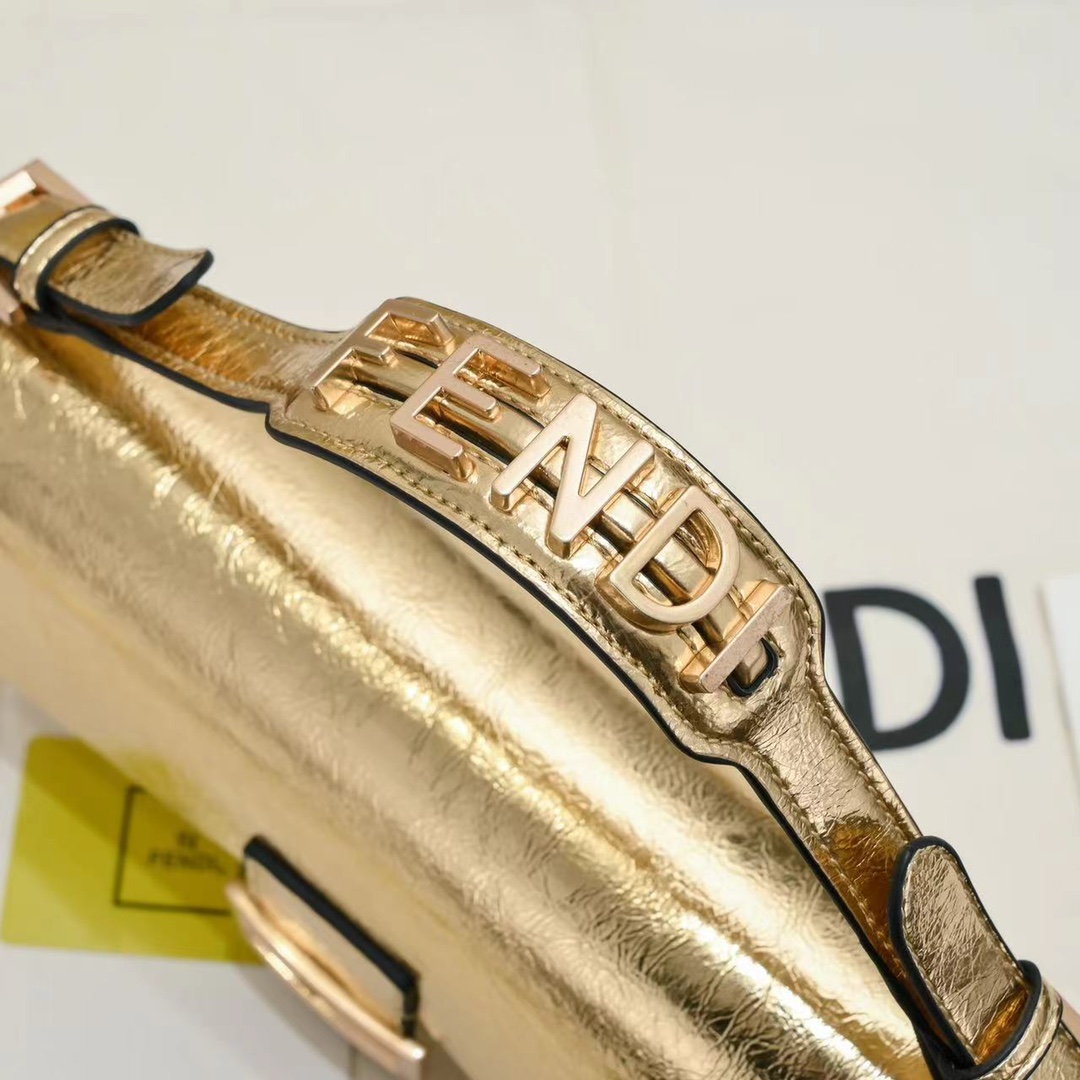 FENDI BAGUETTE handbag 6809