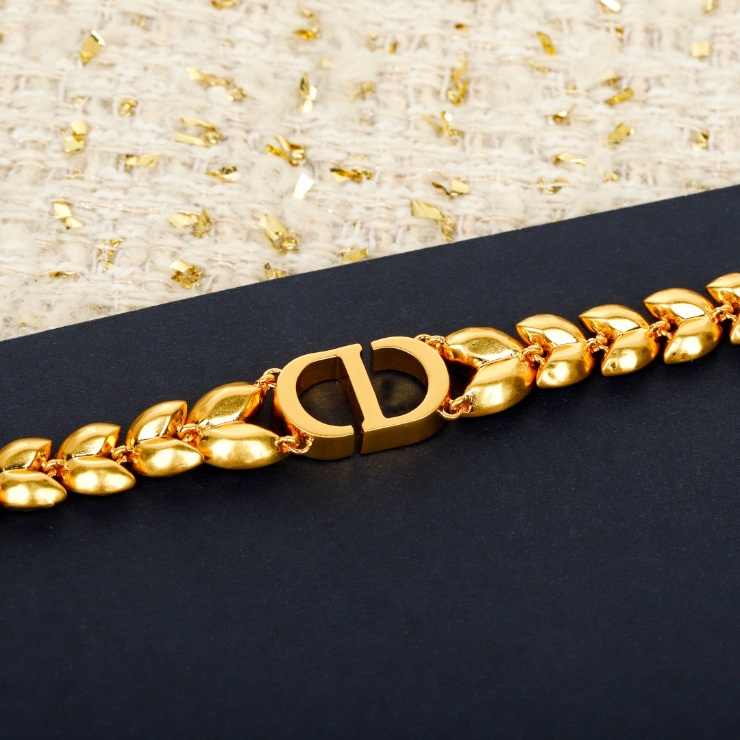 Dior wheat ear diamond necklace