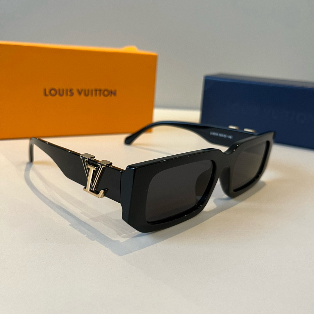Louis Vuitton Square Frame Sunglasses