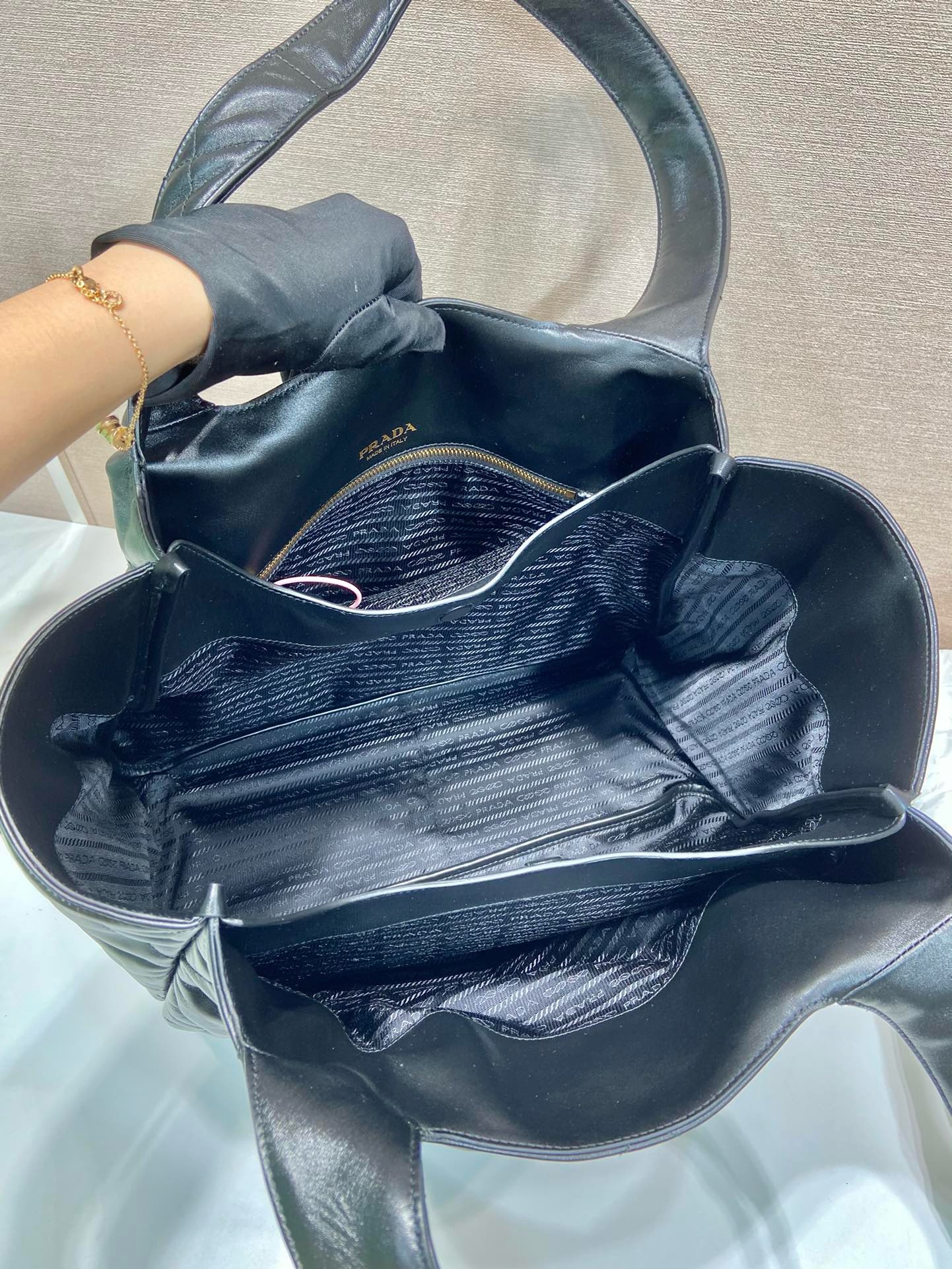 Prada Shopping Bag 1BG449