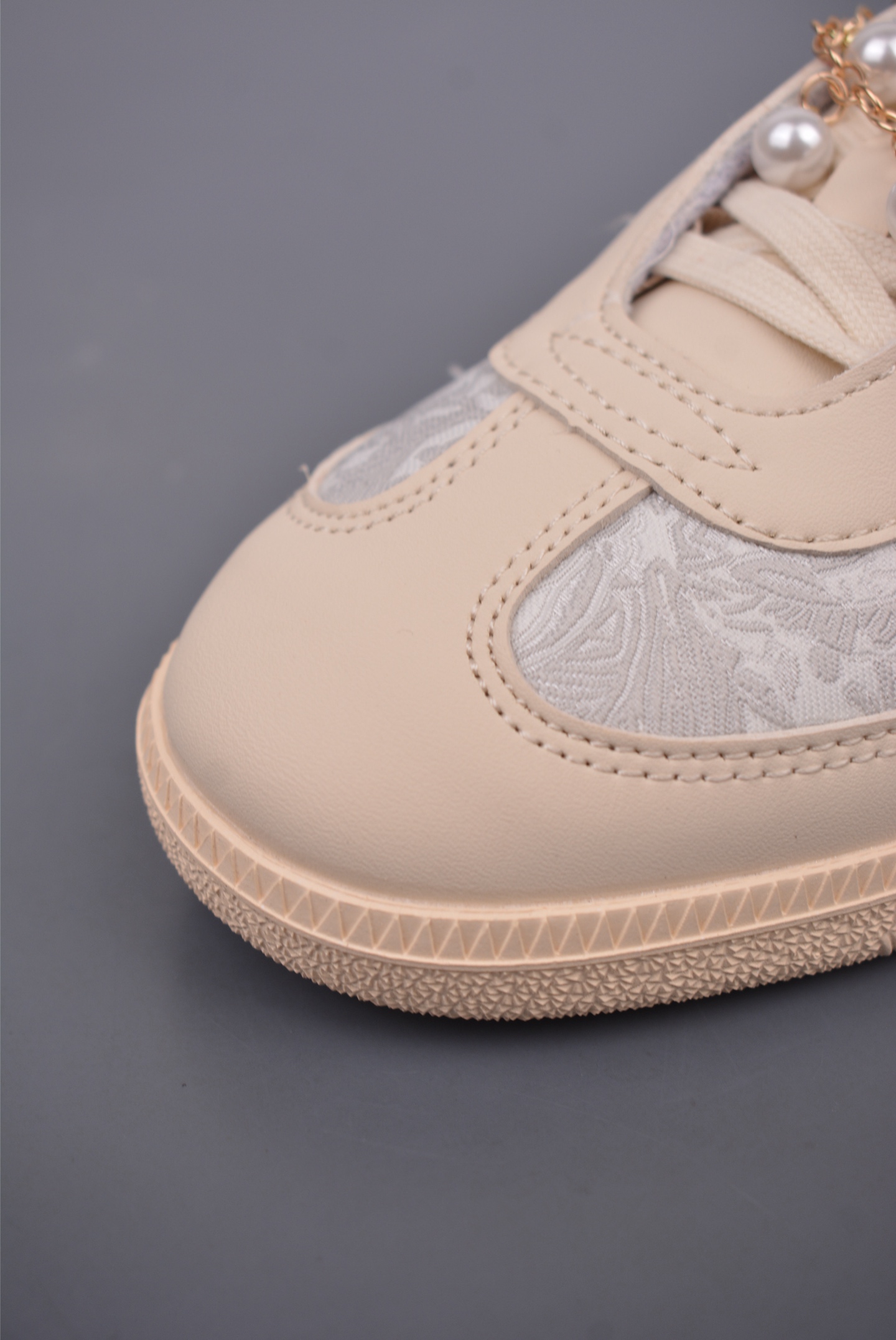 Adidas Originals Samba OG sneakers Khaki Pearl Necklace Silk JQ2616