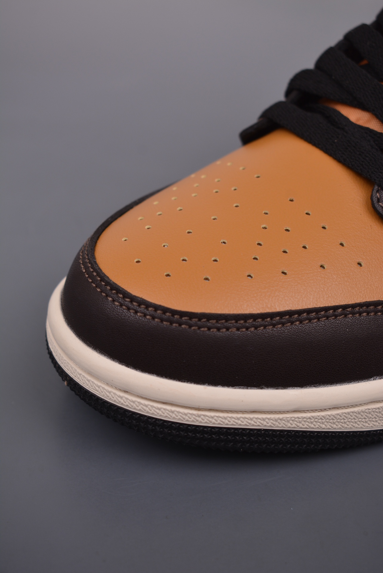 Air Jordan 1 Low Tan HQ3603 201