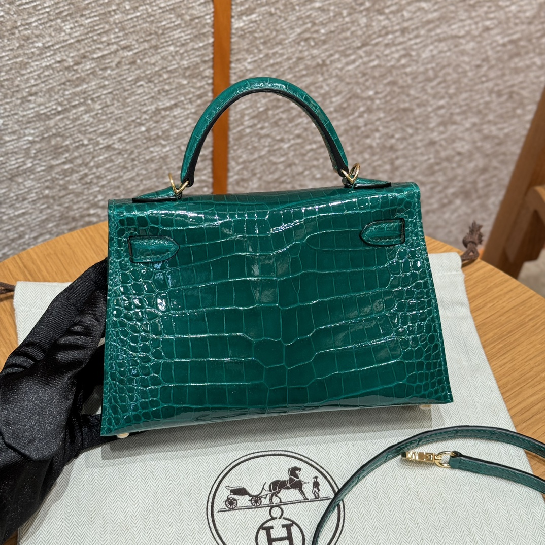 Hermes mini kelly 2 6QVert Emeraude handbag (handmade to order)