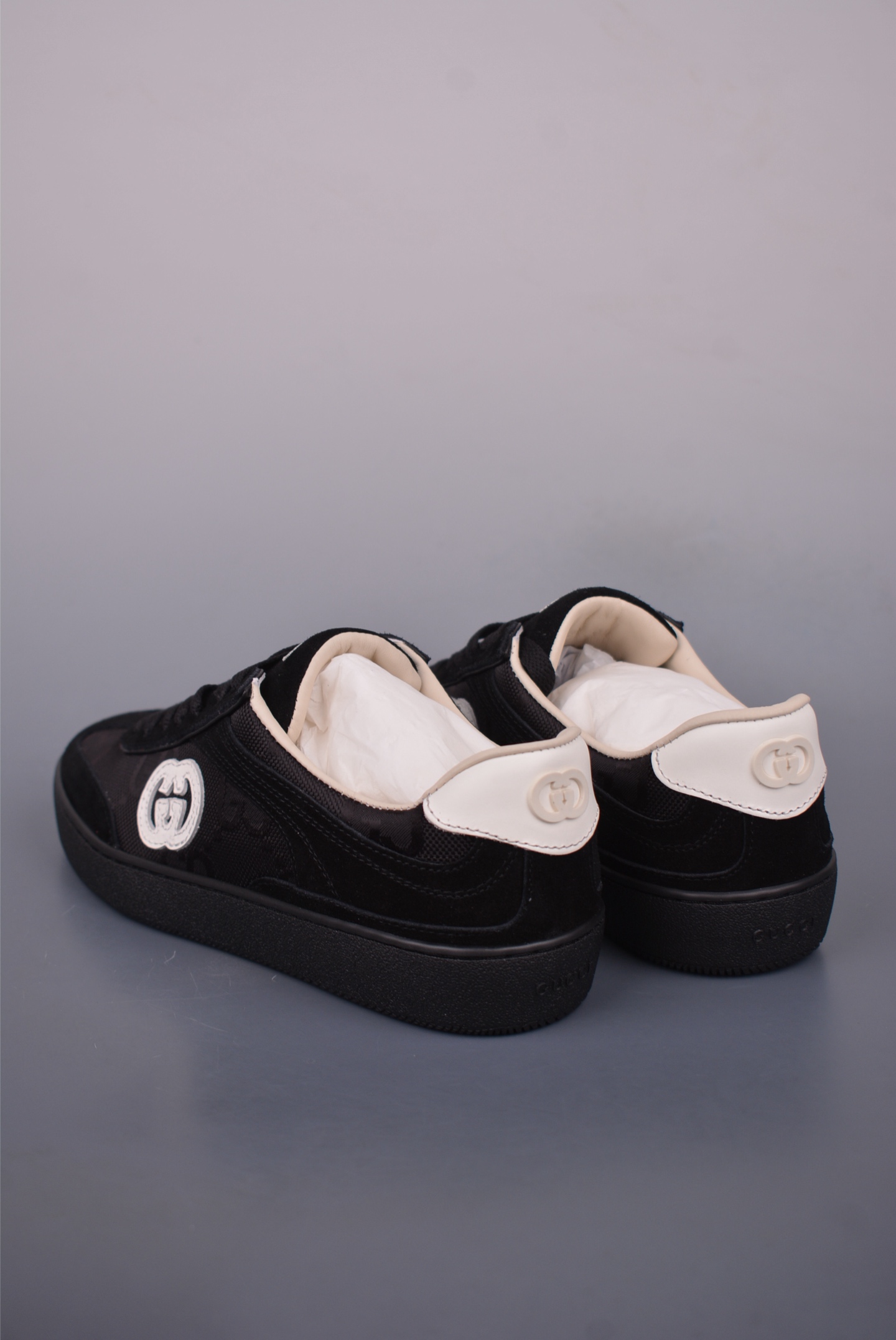 Gucci Interlocking G Suede Sneaker G74 series L1111