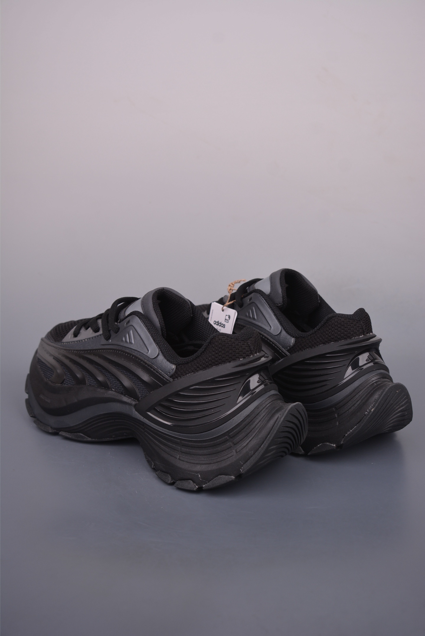 Adidas Vento XLG MTW 