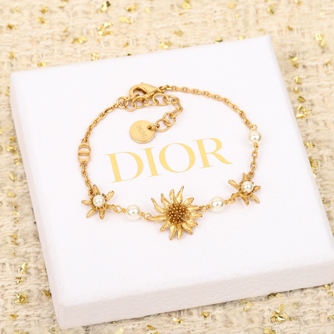 Dior Sunflower Pearl Bracelet
