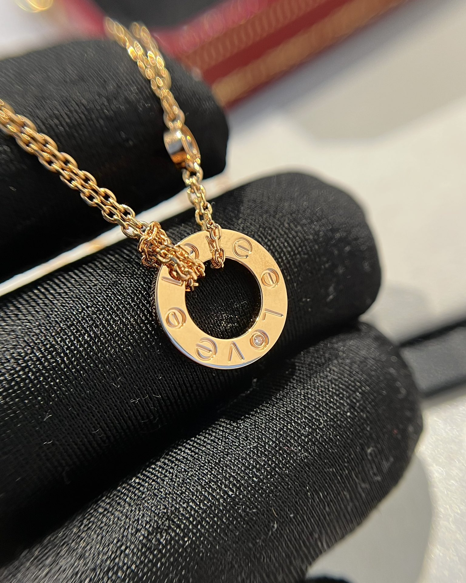 Cartier r Love series small cake necklace