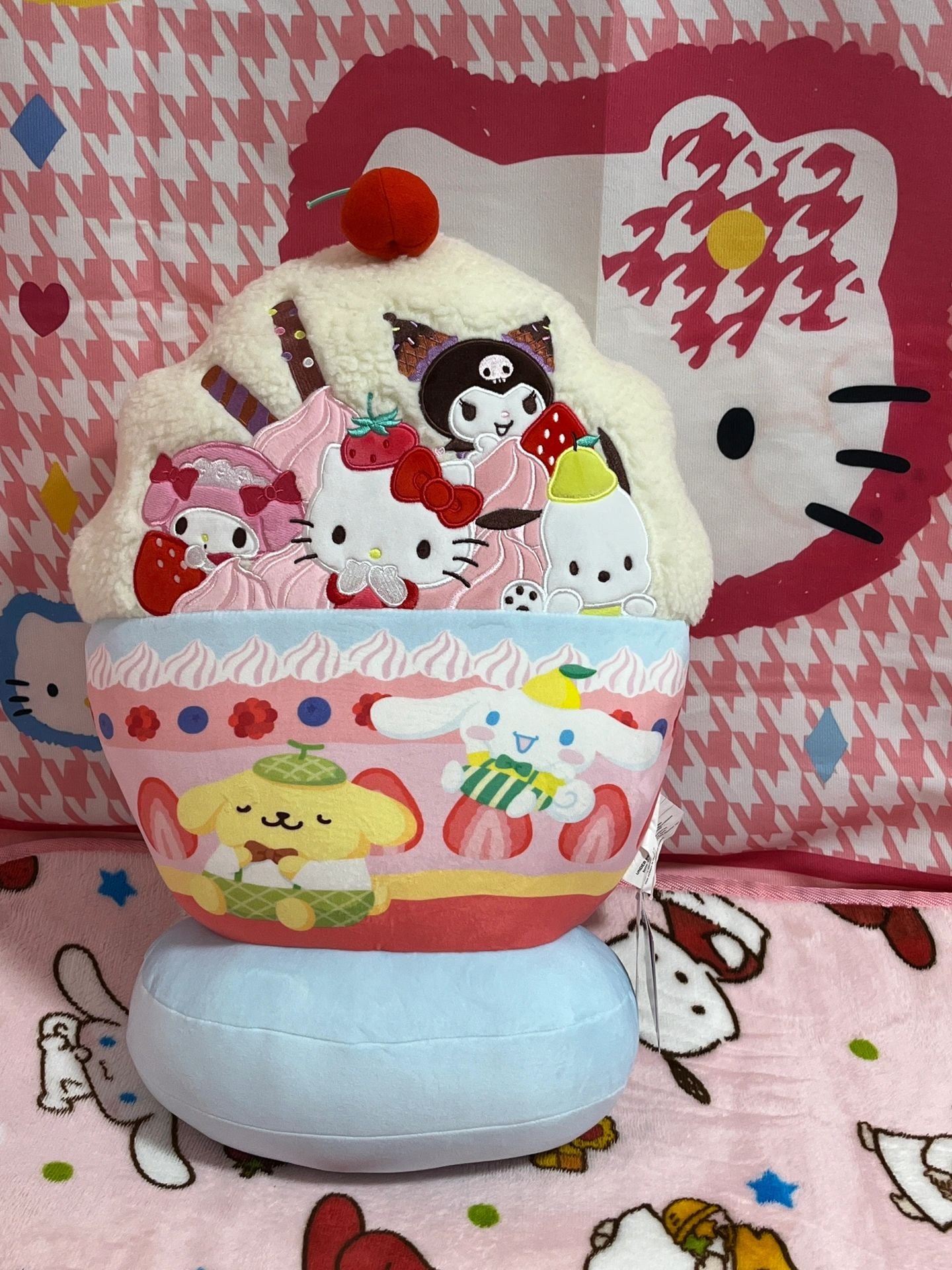 Sanrio Ice Cream Plush ｜Blanket and Pillow Set,2 in 1 Plush Stuffed Hugging Pillow Blanket for Kids Gift Travel Airplane Train Bed Office Nap