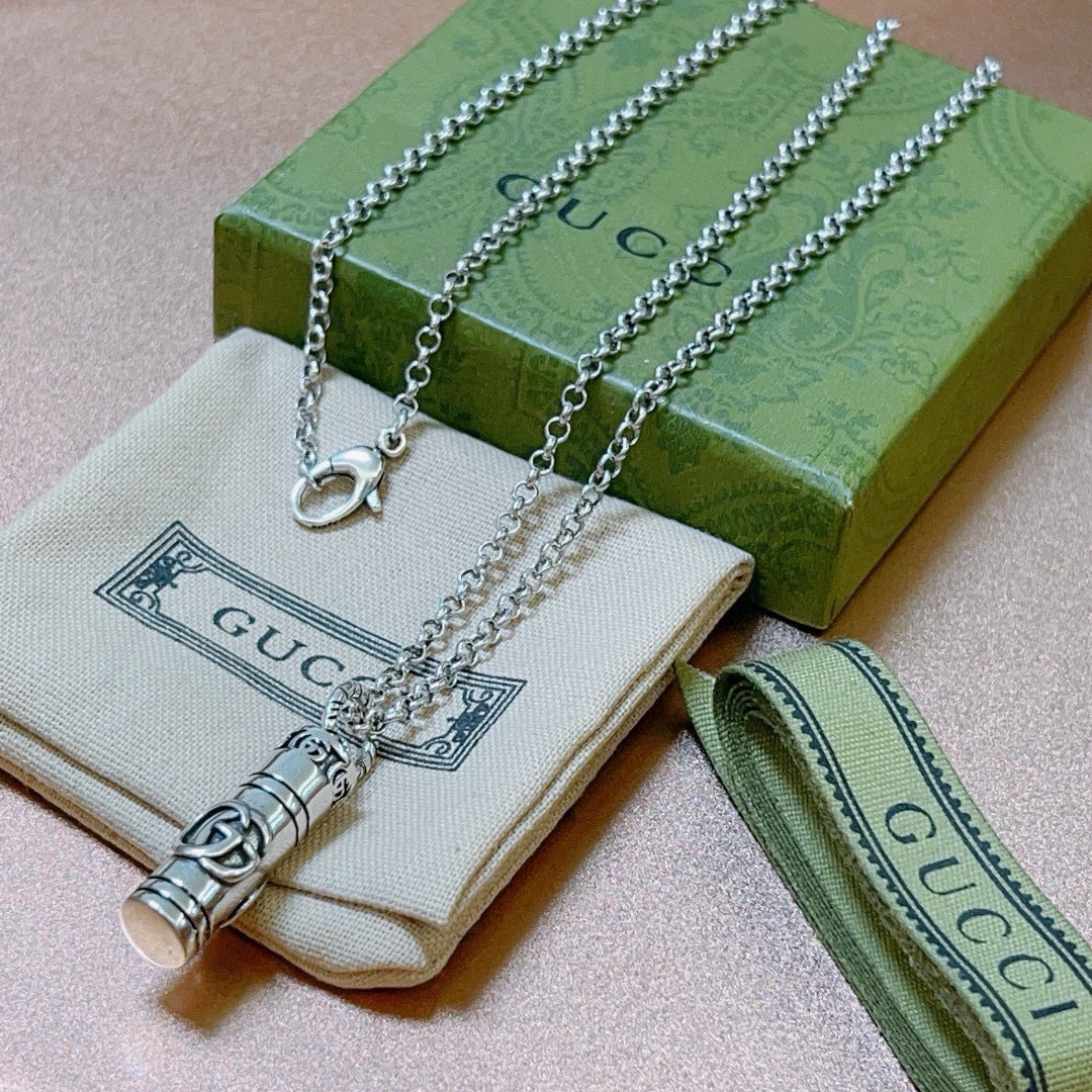 Gucci Anger Forest series new double G cylindrical retro necklace