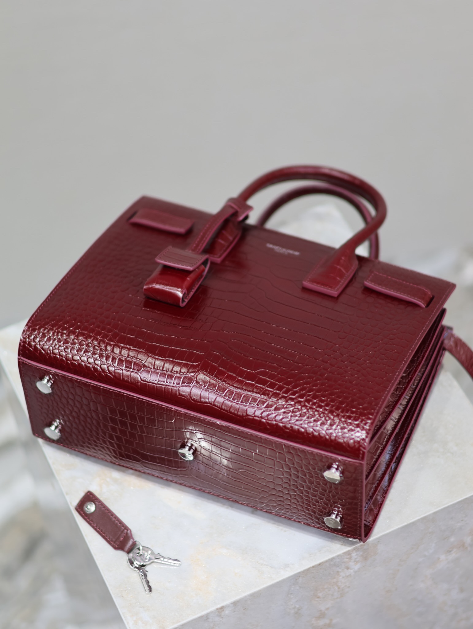 Yves Saint Laurent sac de jour accordion bag 421863
