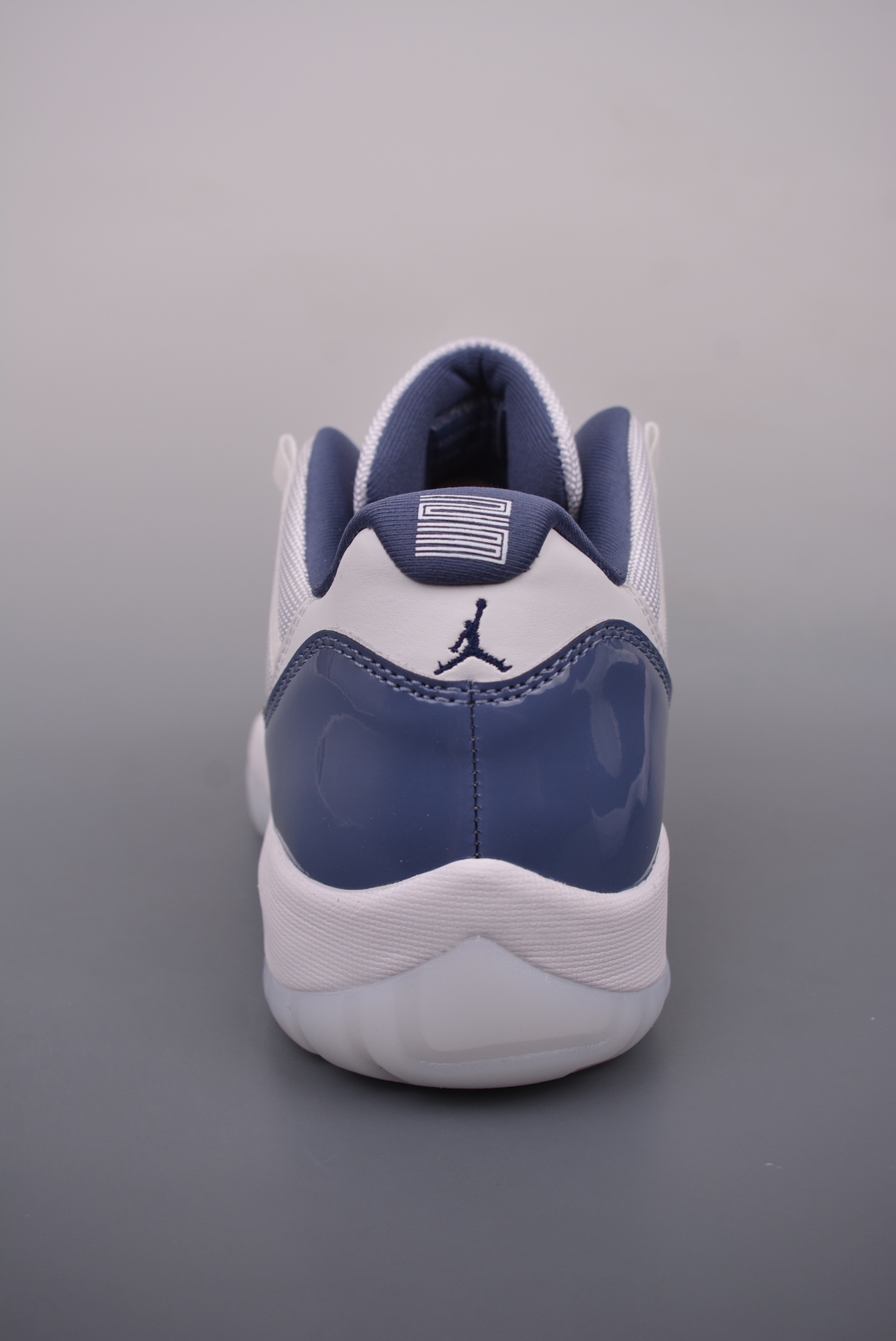 Nike Air Jordan 11 Retro Low Diffused Blue FV5104-10