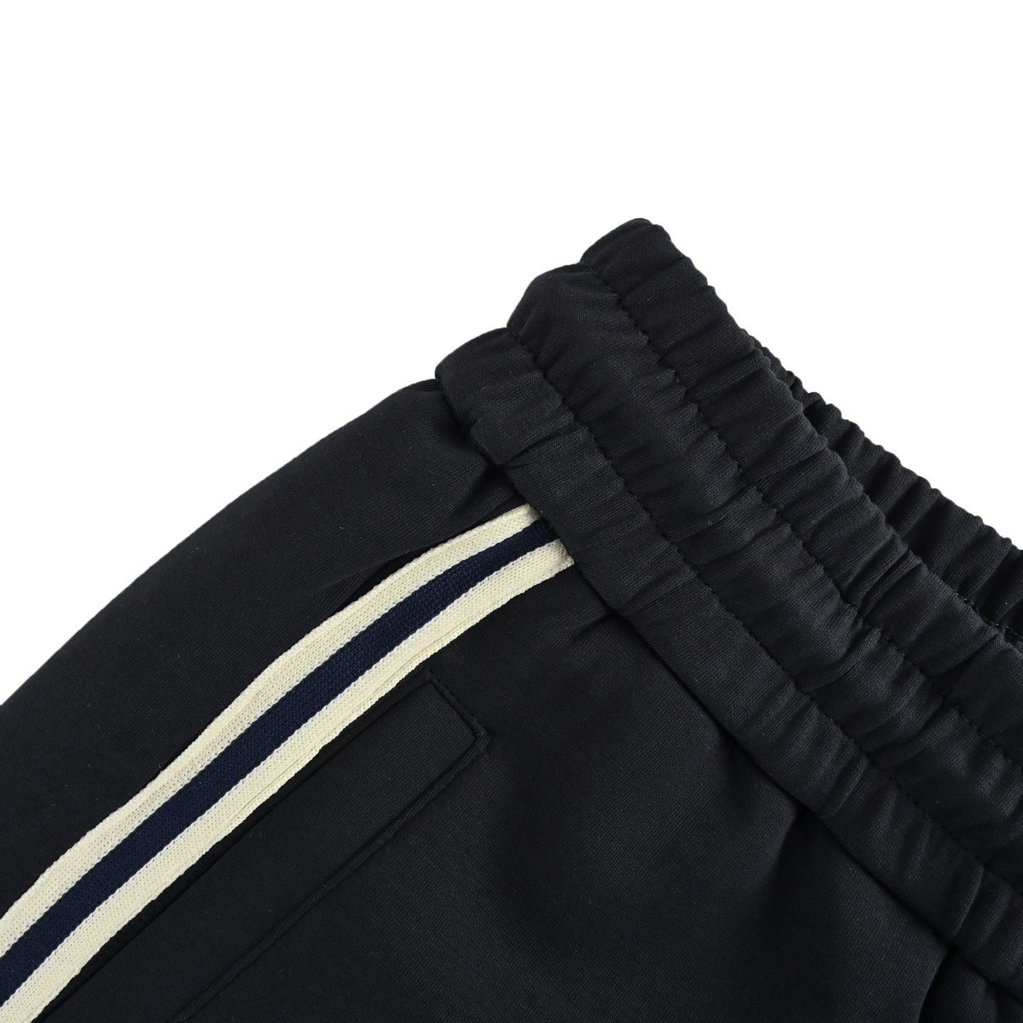Gucci 25ss side webbing embroidered lettering shorts