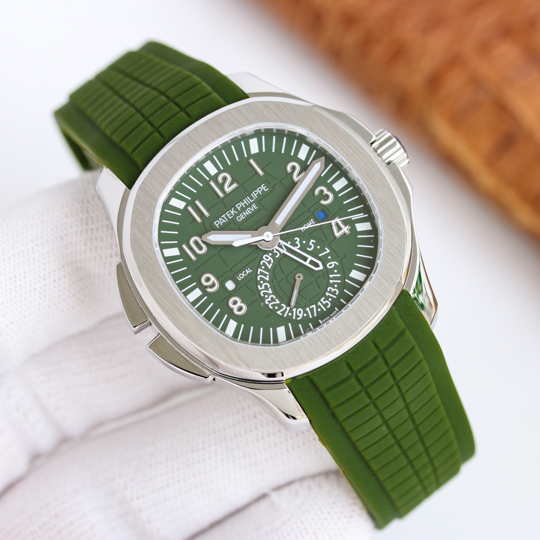 Patek Philippe Aquanaut 5164A-001