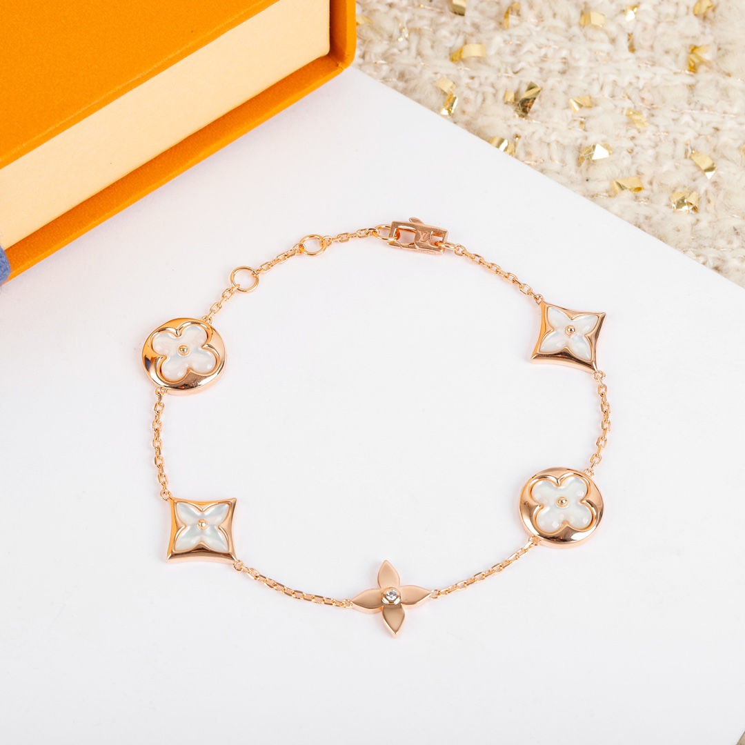 Louis Vuitton five flower bracelet