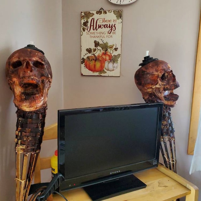 2024 New💀Handmade Skull Tiki Torch