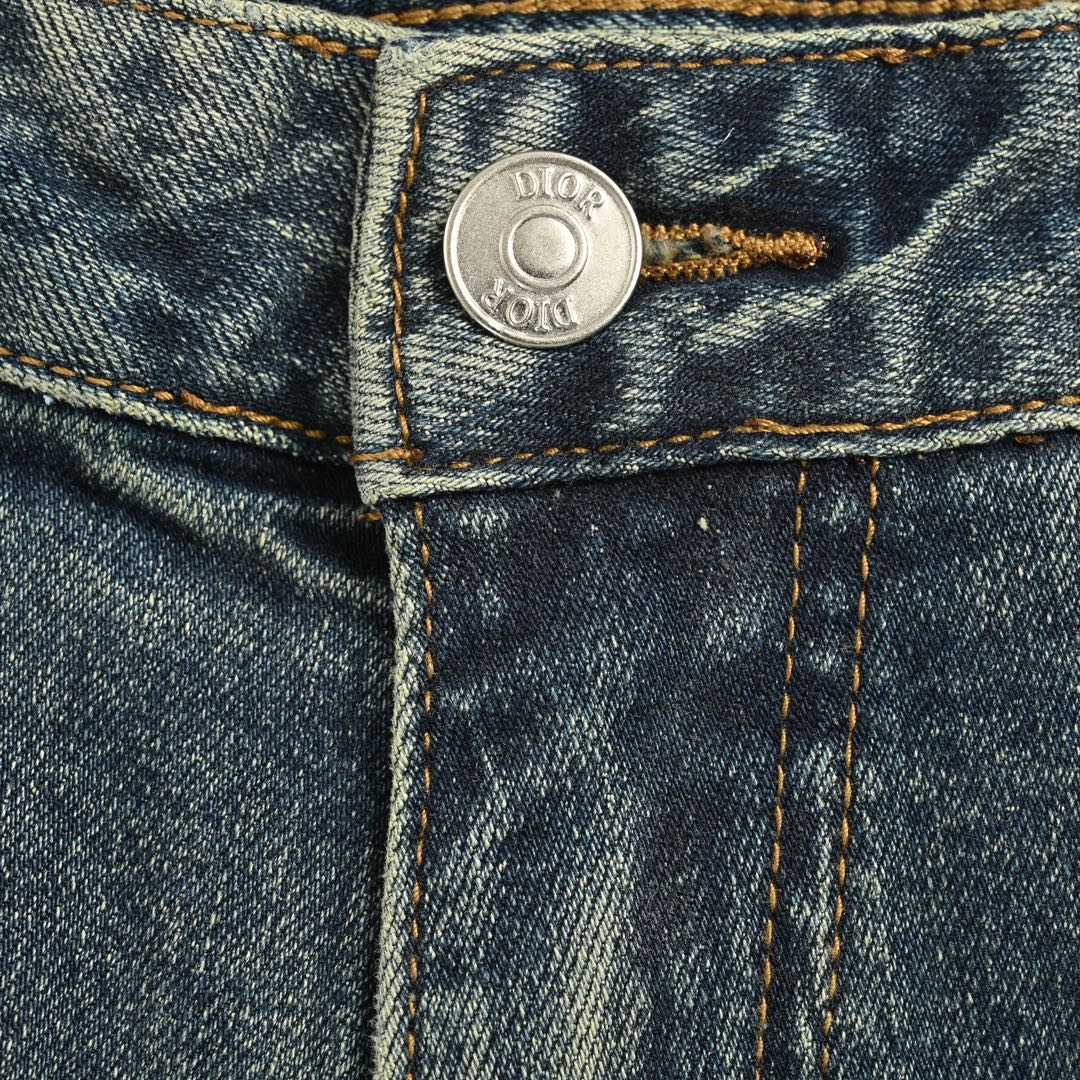 Dior 24Fw denim jeans with tree man embroidery on back pockets