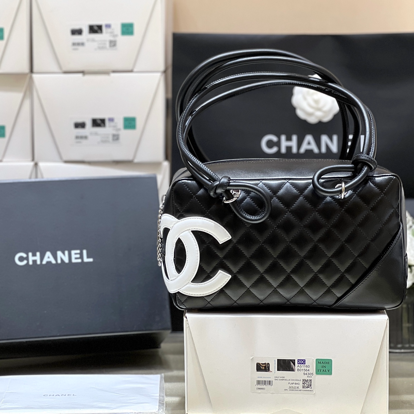 Chanel Used Kangpeng Large Pillow Bag A25171