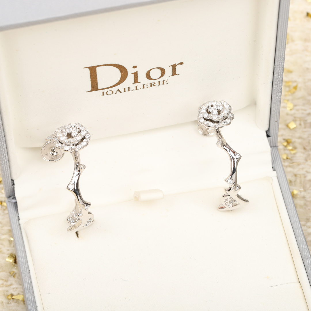 Dior Rose Dior Bagatelle series rose earrings