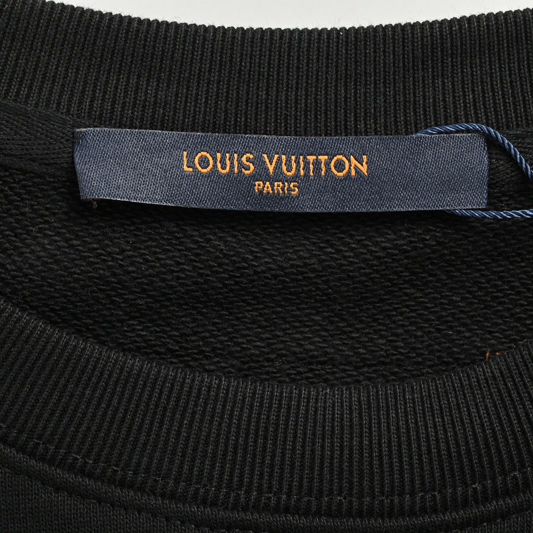 Louis Vuitton 24Fw crewneck sweatshirt with hand-painted cartoon cloud pattern on the back