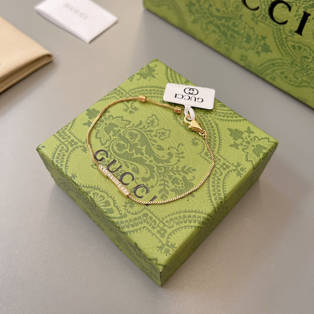 Gucci diamond bracelet