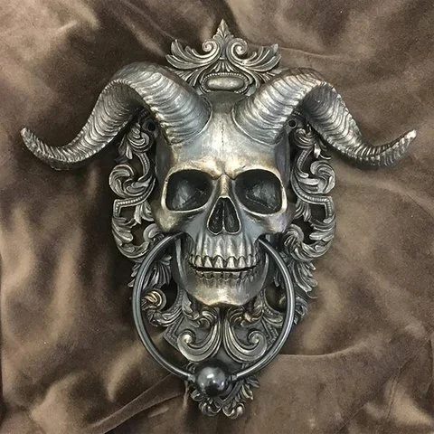 (🔥Last Day Promotion-SAVE 50% OFF)☠️Baphomet Horned God Skull Hanging Door Knocker-BUY 2 GET FREE SHIPPING！