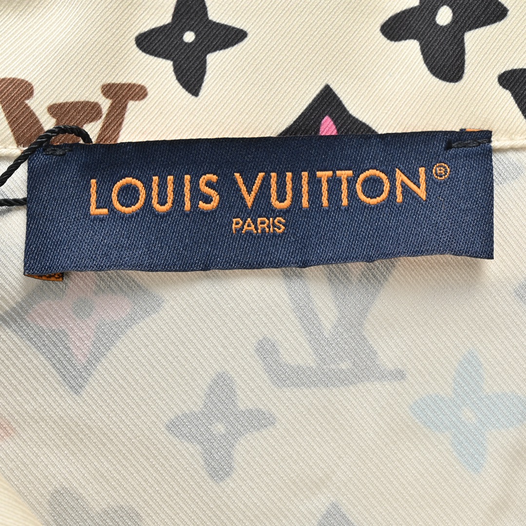 Louis Vuitton Monogram printed silk short-sleeved shirt