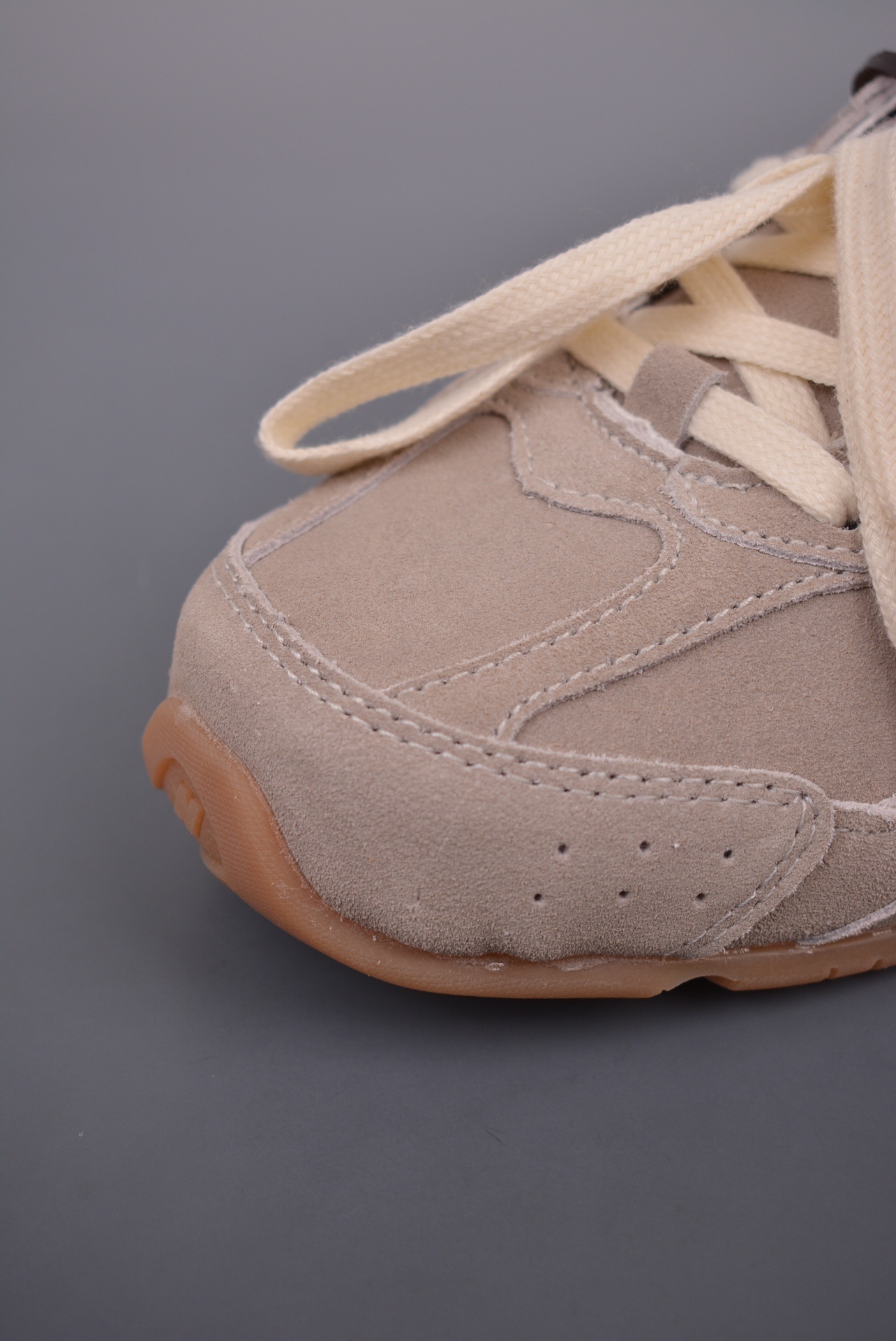 Miu Miu x New Balance 530 SL 
