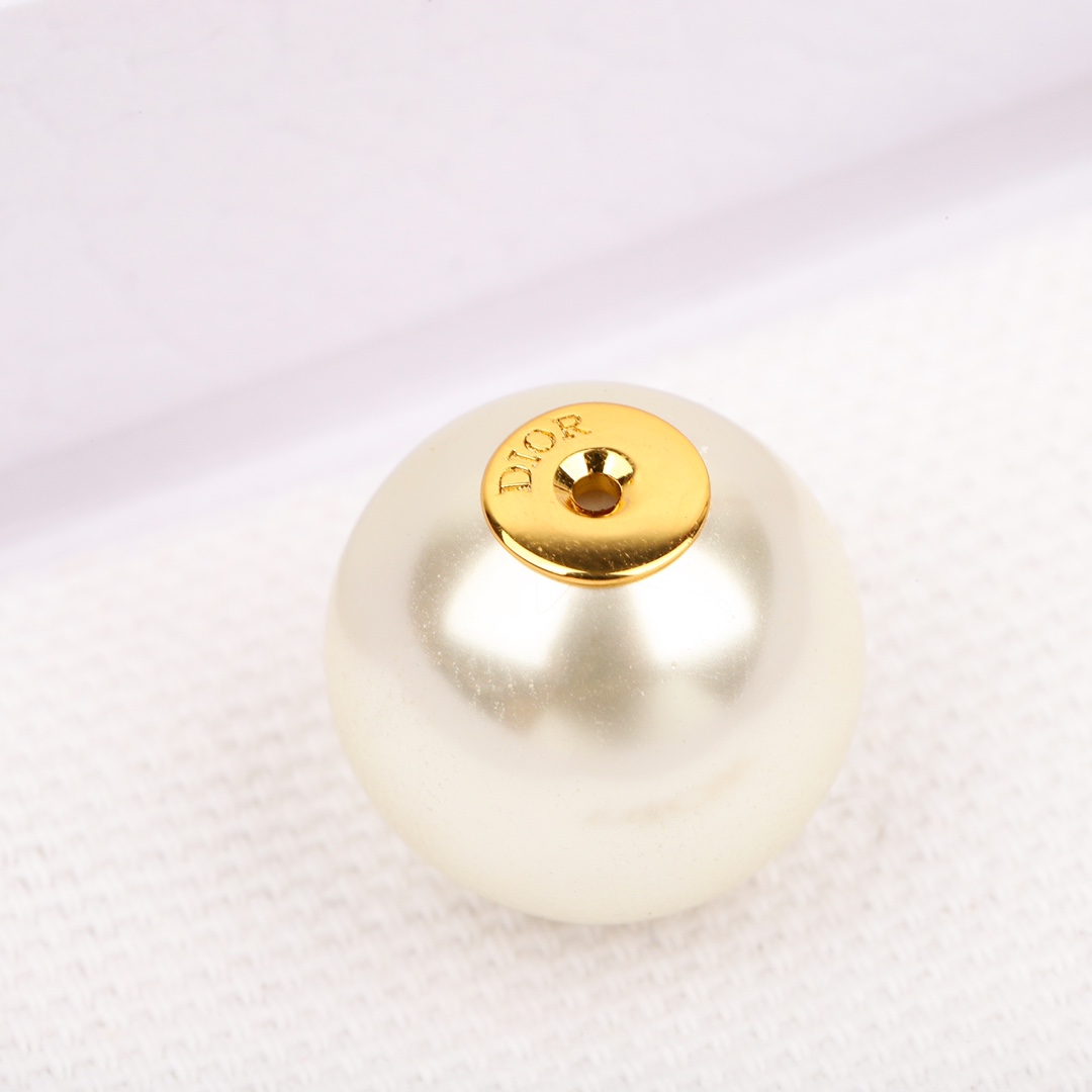 Dior Square Diamond Pearl Earrings