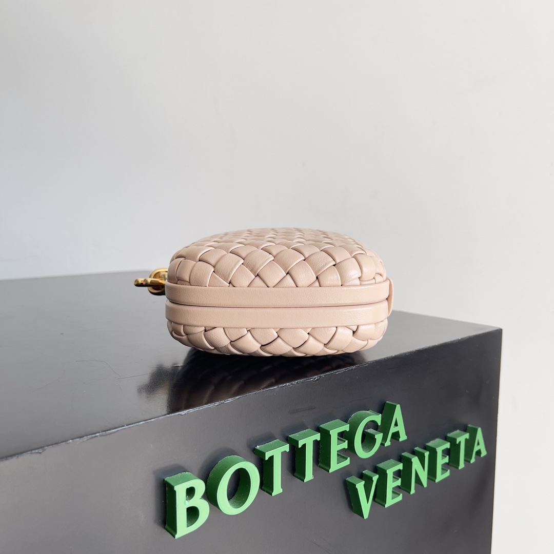 Bottega Veneta 24 Spring Fashion Braided Evening Bag 717622