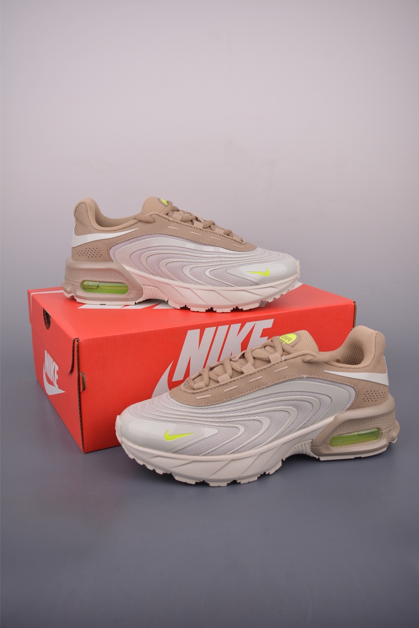 Nike Air Max Fire 