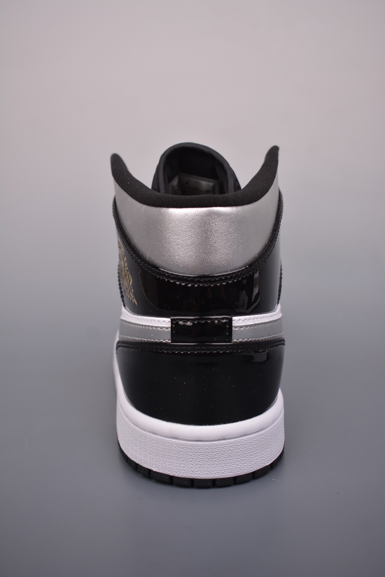 Air Jordan 1 Mid Black Silver HV0789-010
