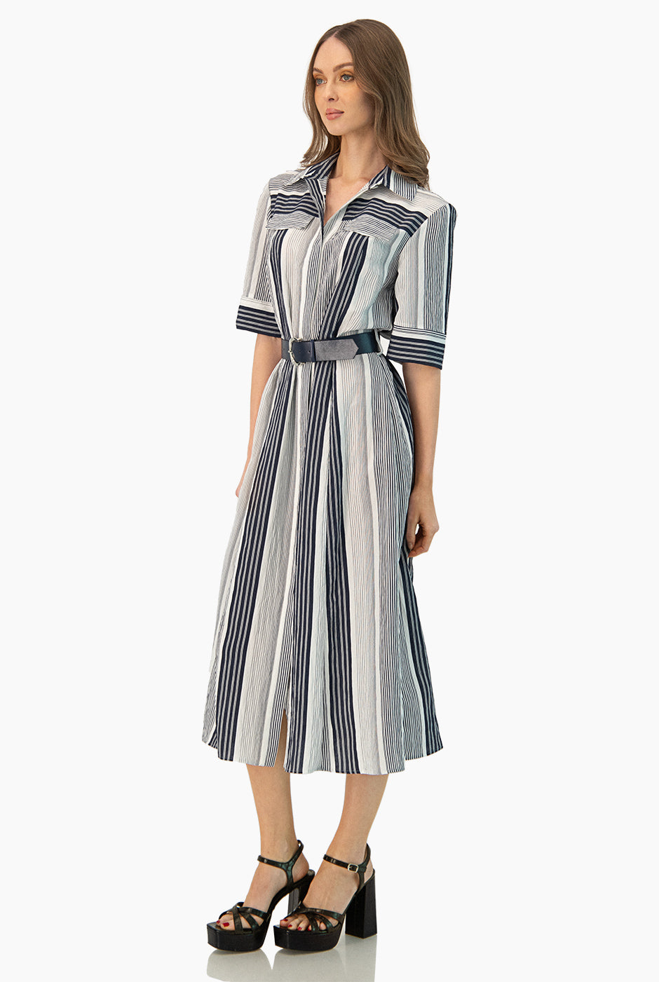 Vestido camisero de manga corta