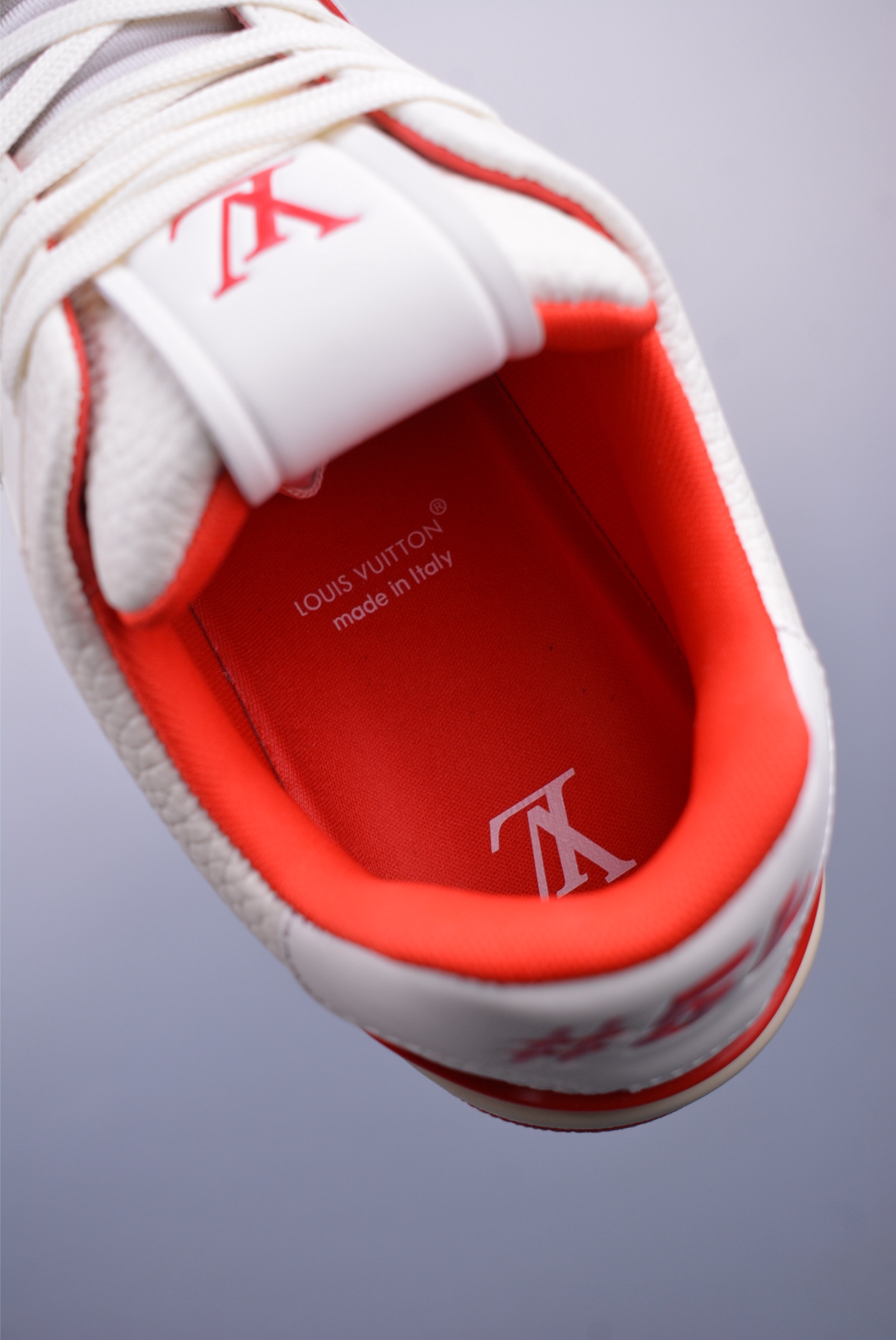 Louis Vuitton Trainer Sneaker Low 