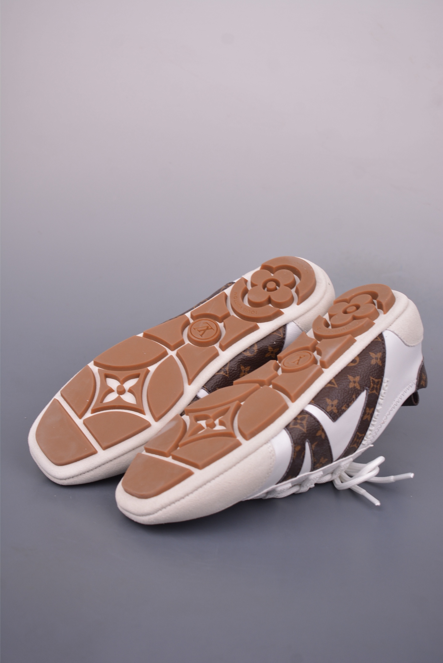 LOUIS VUITTON SneaKerina 
