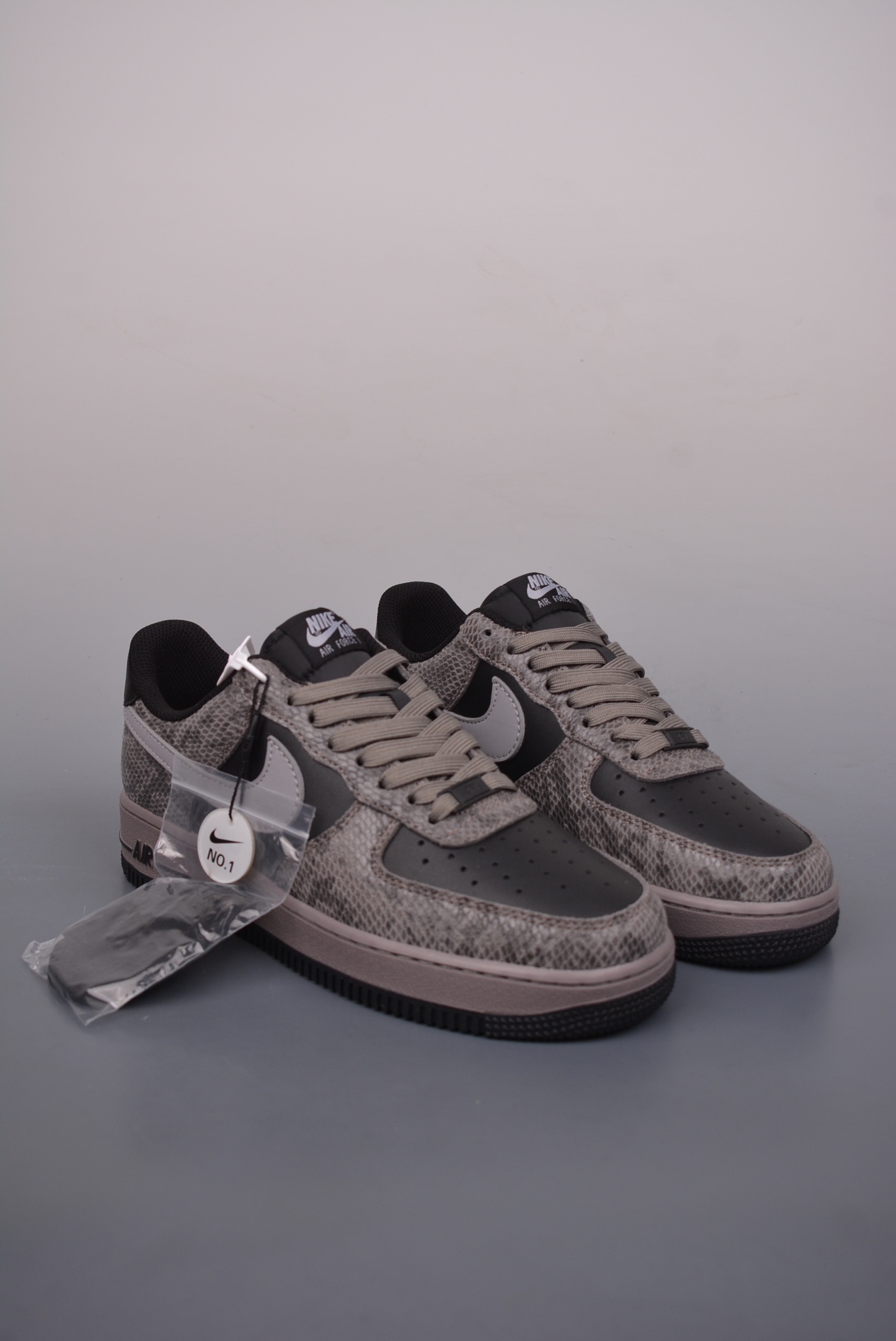 Nike Air Force 1 '07 LV8 Snakeskin black and brown python pattern HF2898-001