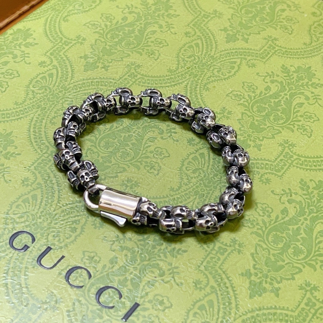 Gucci skull vintage bracelet