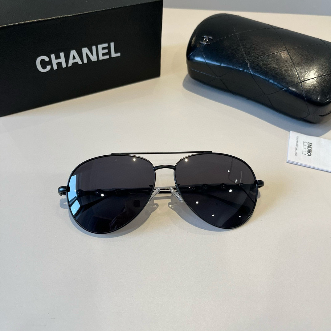 Chanel round frame sunglasses