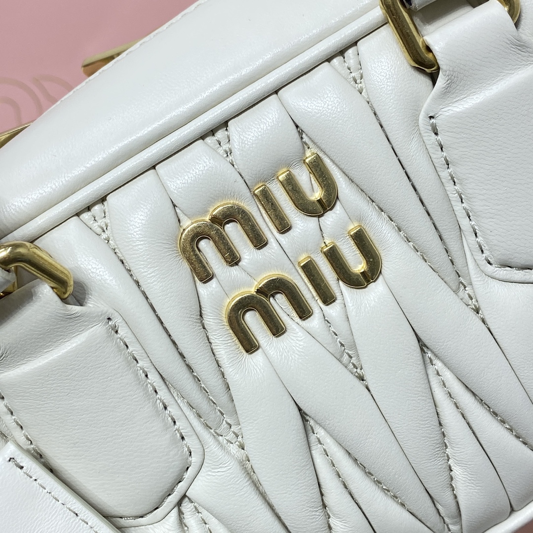 Miu Miu new bowling bag 5BB142