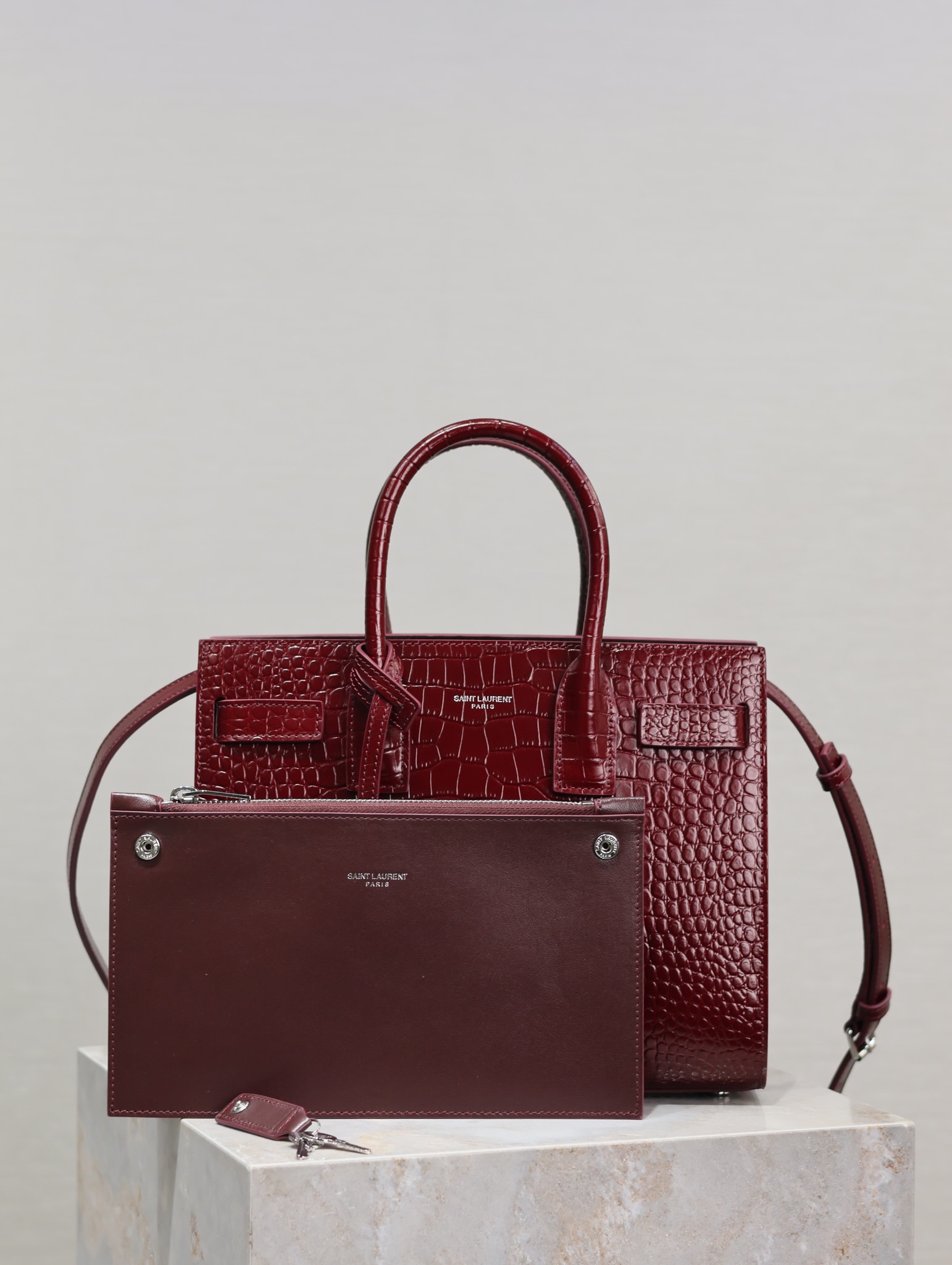 Yves Saint Laurent sac de jour accordion bag 421863