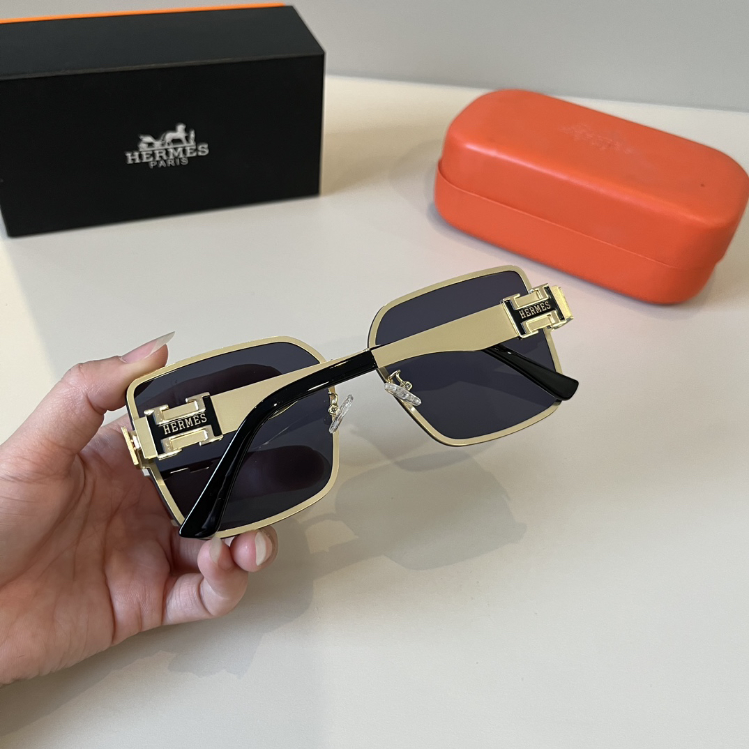 Hermes Square Frame Sunglasses