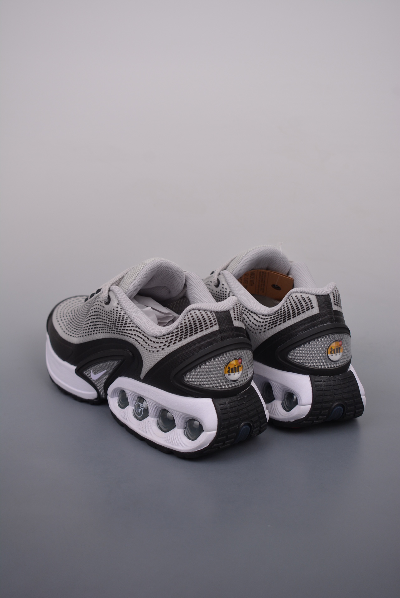 Nike Air Max DNGreyBlackWhite DV3337-007