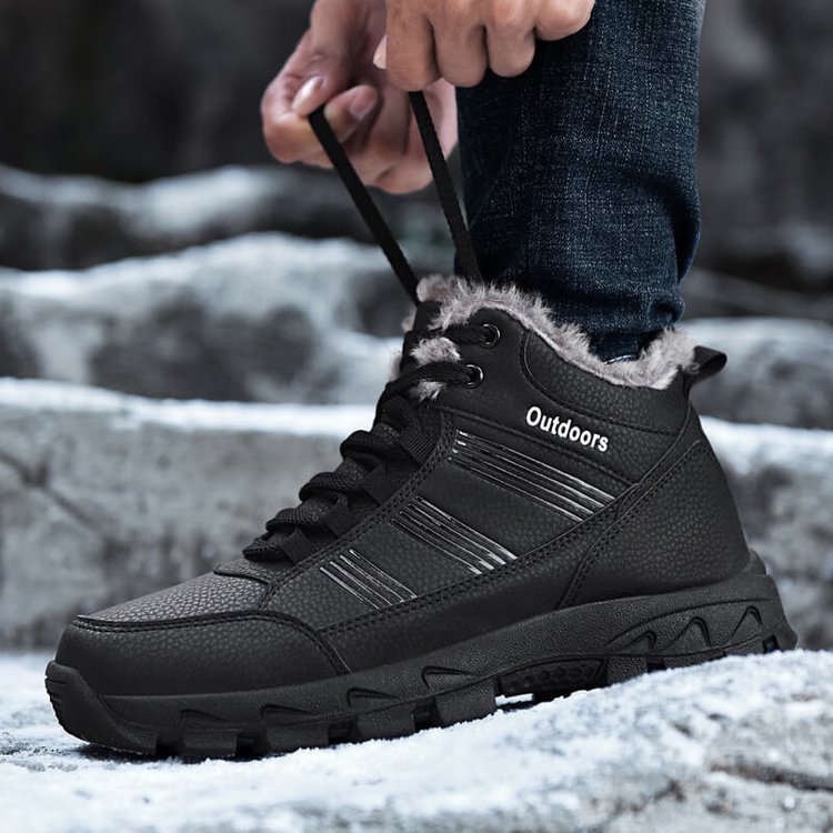 Men's Winter Plus Velvet Outdoor Anti-Ski Boots