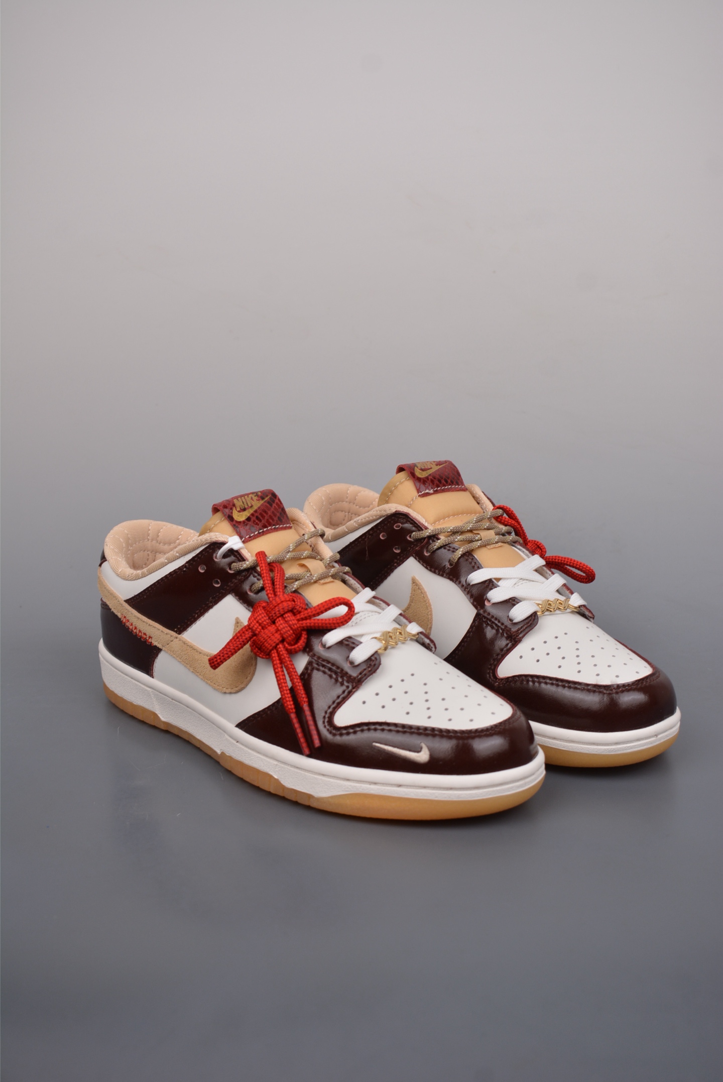 2025 Snake Year Limited Edition NIKE SB Dunk Low HV5991-171