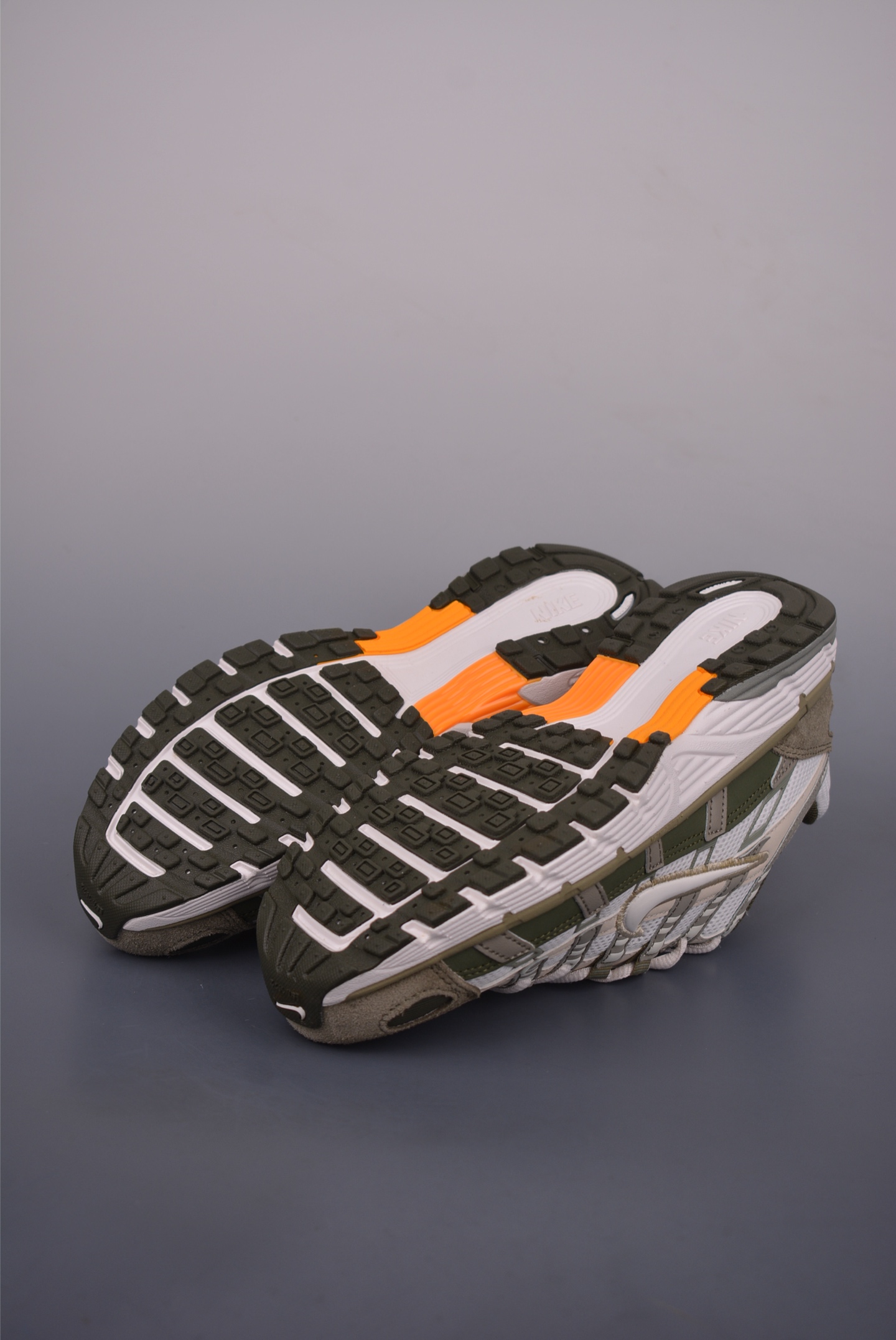 Nike P-6000 Premium 